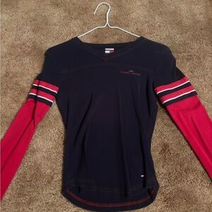 Vintage Tommy Hilfiger Navy and Red Long Sleeve Shirt